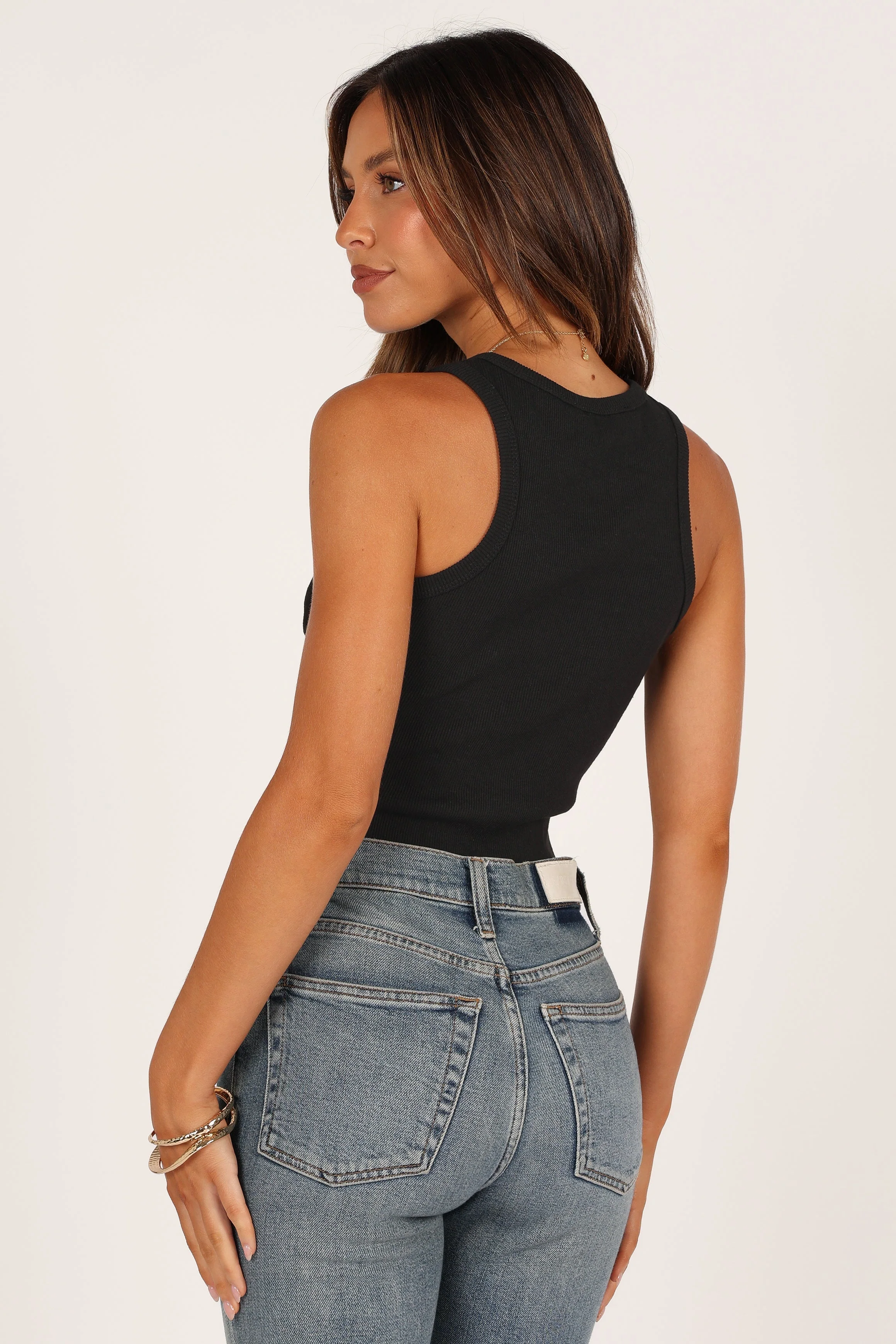 Ari Ribbed Tank Top - Black - Image 4