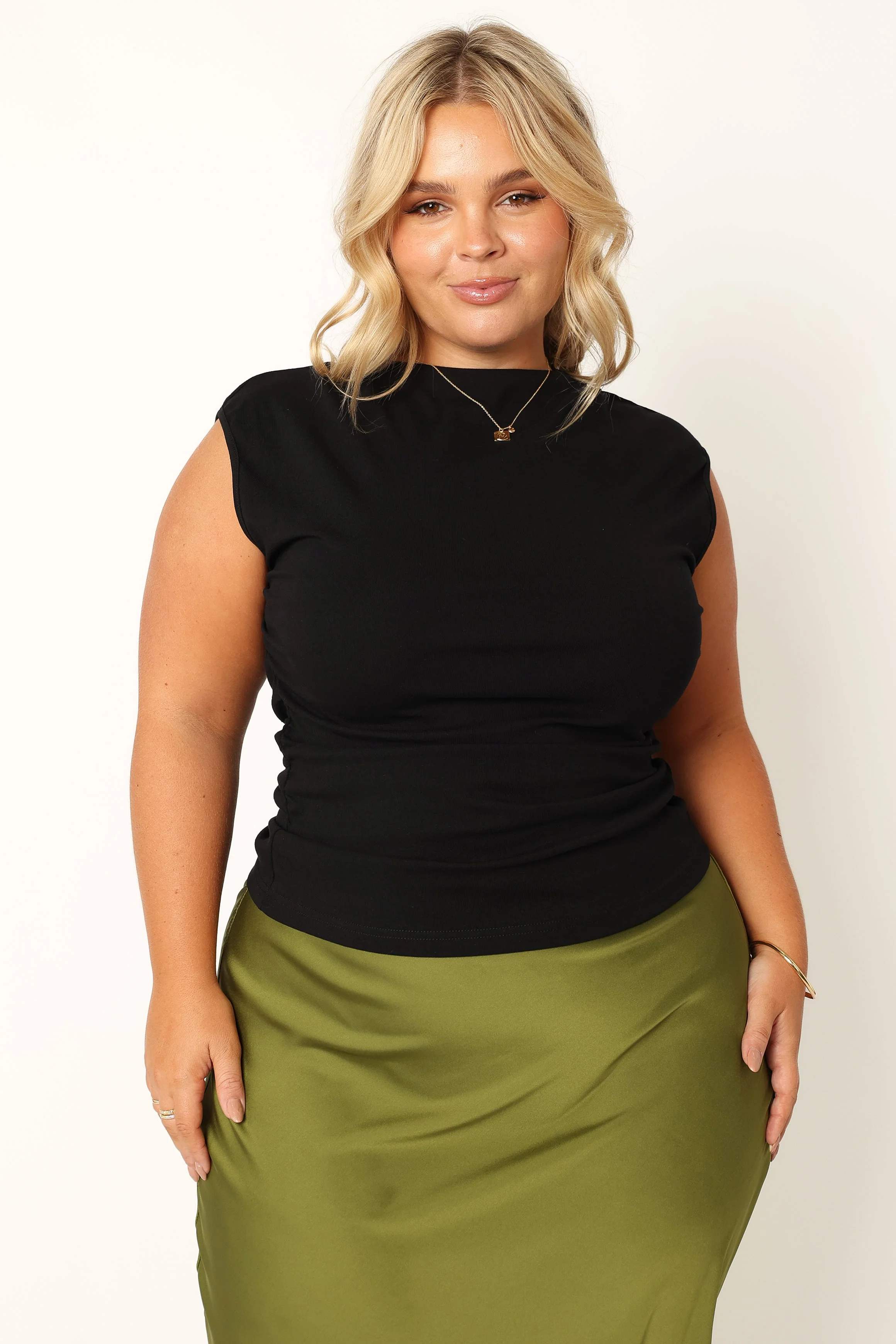 Nissa Top - Black - Image 8